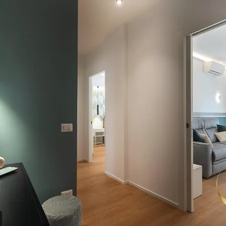 Silverius - Roma's Delightful *